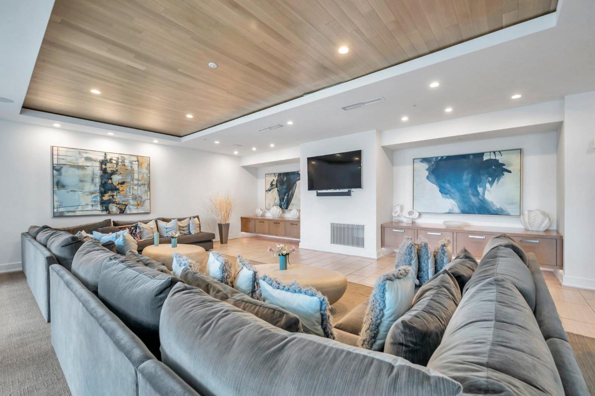 Luxury 1 Bedroom With Den Downtown Tampa Apt - City Views, Rooftop Pool, Workspace Zewnętrze zdjęcie