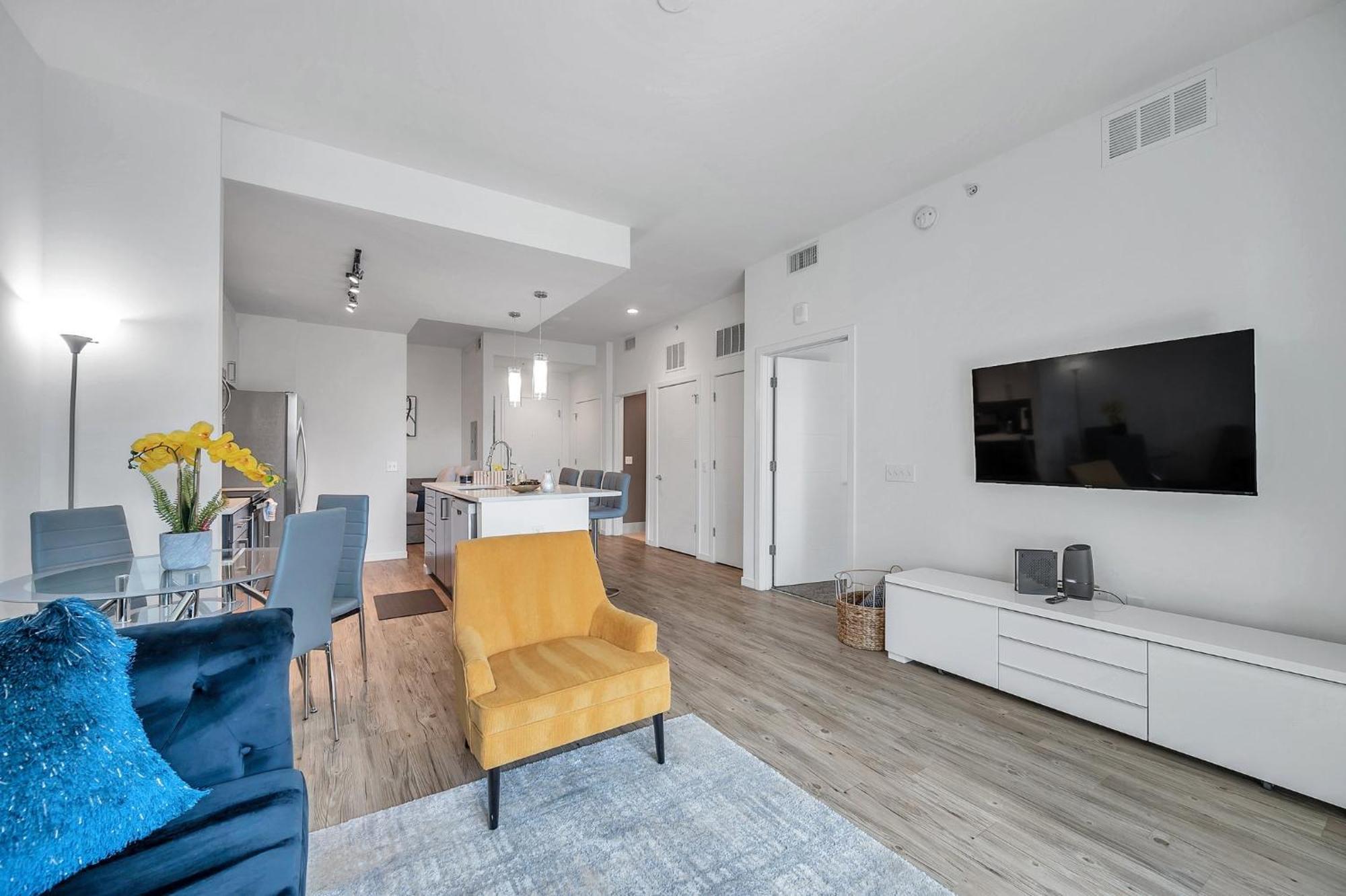 Luxury 1 Bedroom With Den Downtown Tampa Apt - City Views, Rooftop Pool, Workspace Zewnętrze zdjęcie